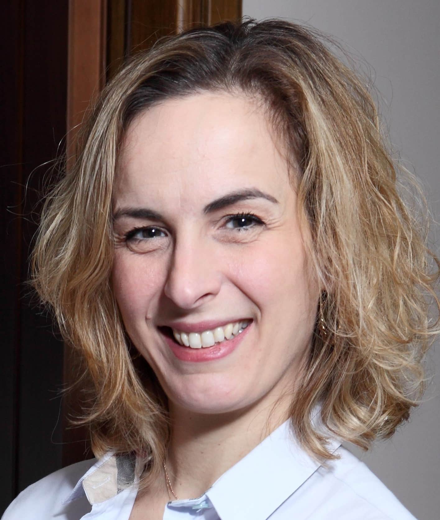 Semoira Zoula min